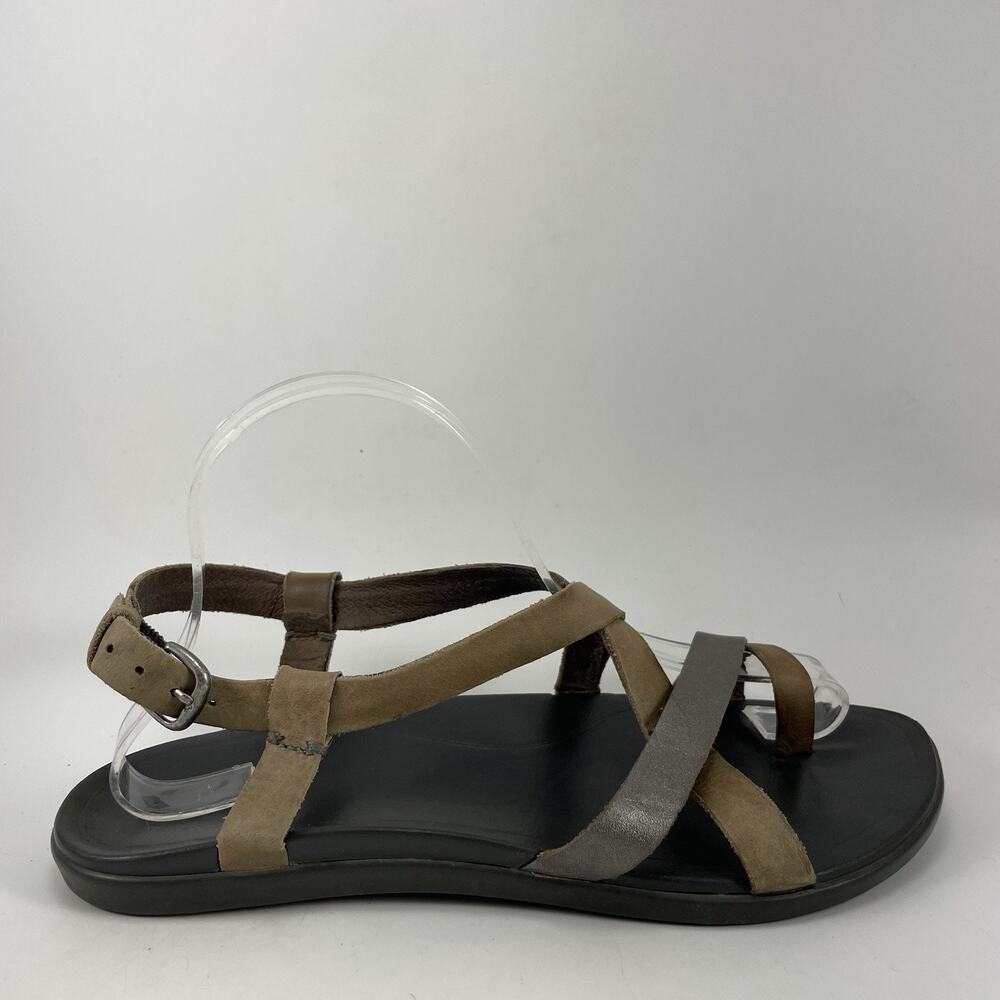 OluKai Upena Strappy Sandals Womens Size 8 Leather Brown/Metallic Toe Loop